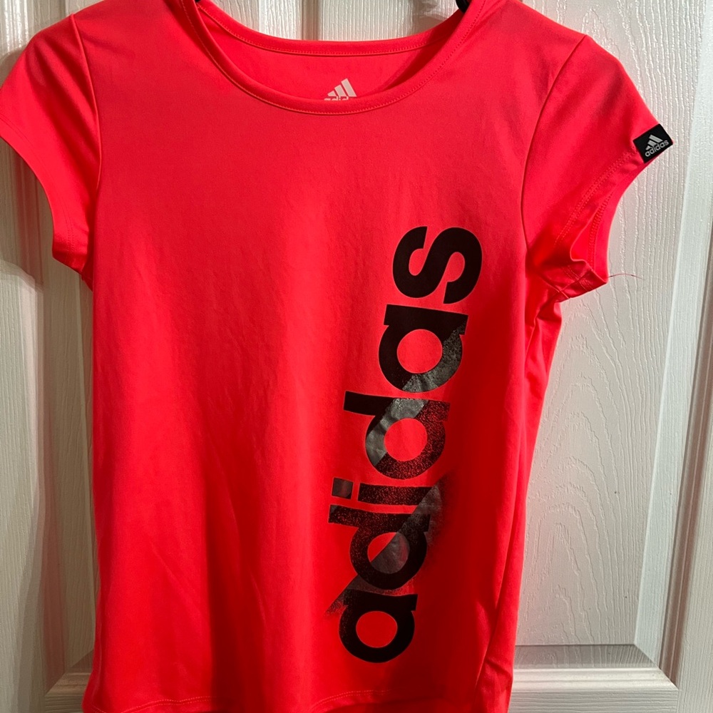 Girls Adidas Large  tee shirts
